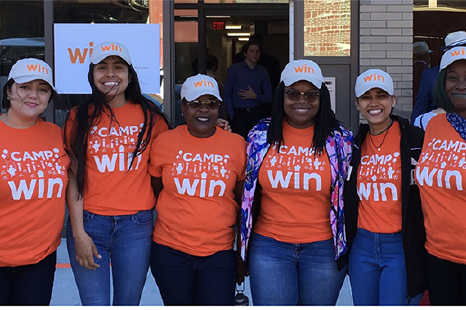 WINNYC：志愿帮助打破无家可归的恶性循环